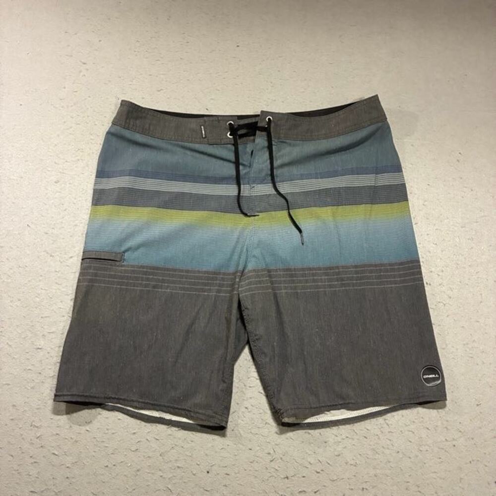 O'Neill Men's Gray Blue Green Stripe Flat Front Shorts